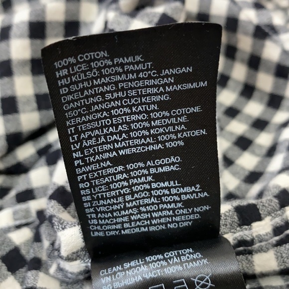 H&M Regular Fit Large Button Up - Picture 10 of 10